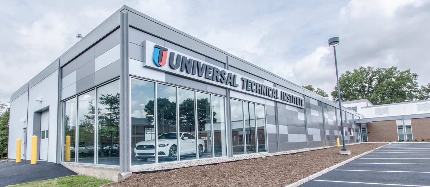 An image of the exterior of the building at UTI Bloomfield